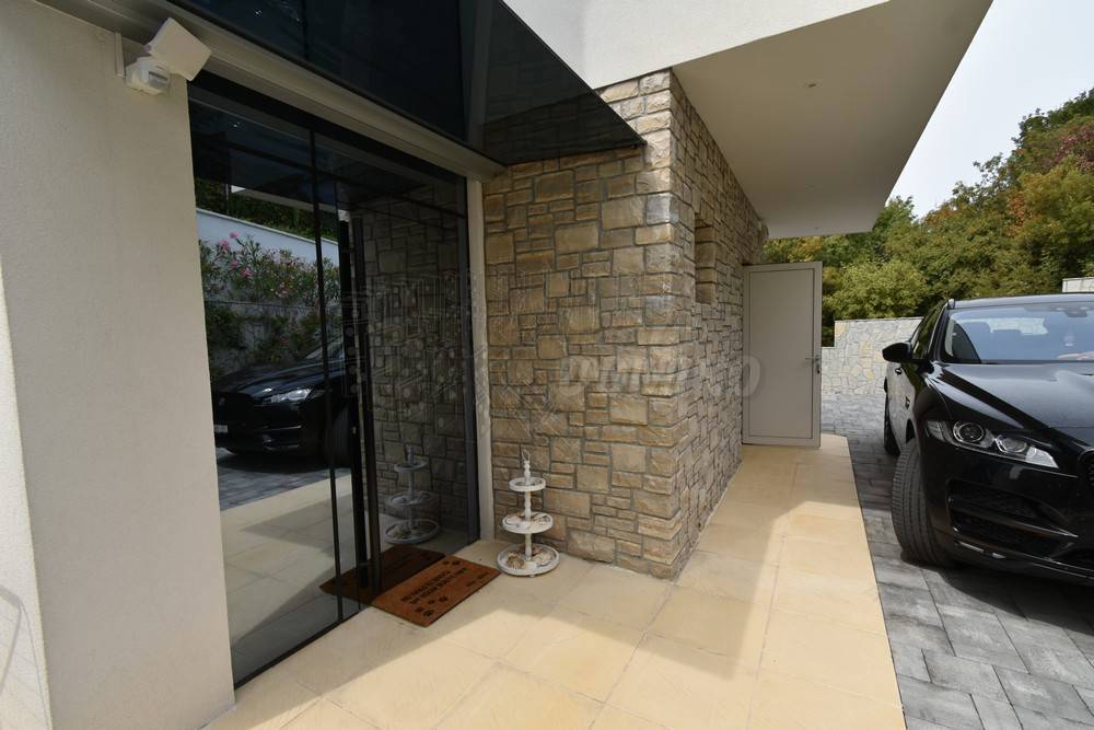 Edinstvena vila! Otok Krk!