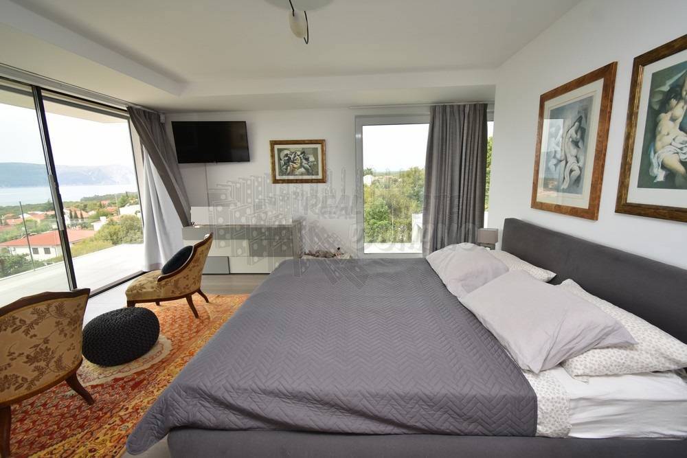 Edinstvena vila! Otok Krk!