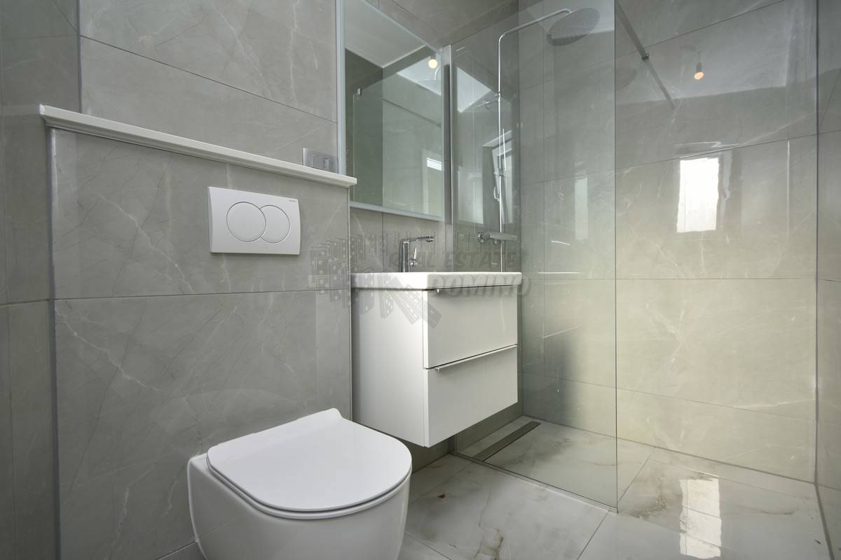 Luksuzna nova hiša s 4 spalnicami! Otok Krk!