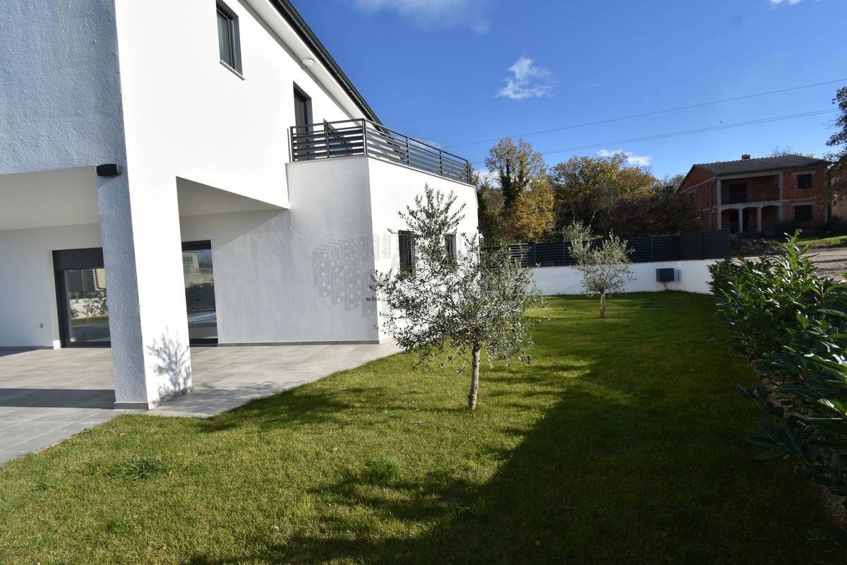 Luksuzna nova hiša s 4 spalnicami! Otok Krk!