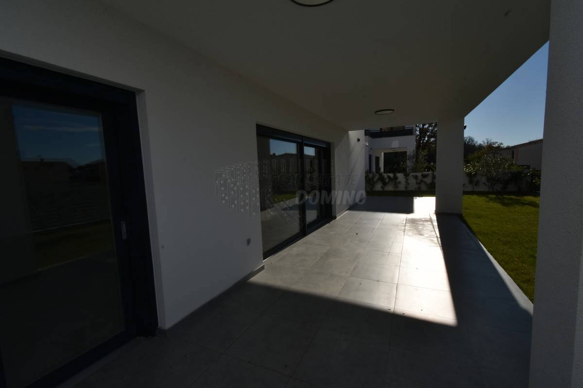 Luksuzna nova hiša s 4 spalnicami! Otok Krk!