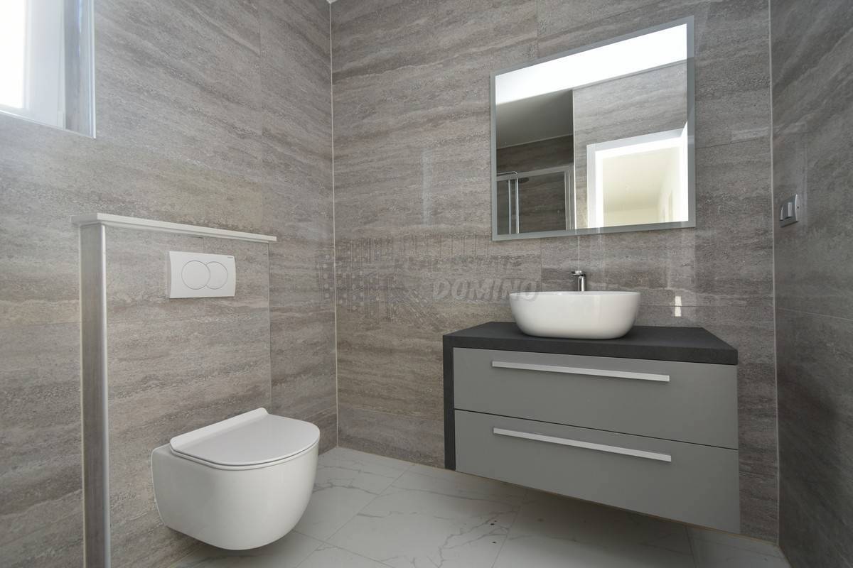 Luksuzna nova hiša s 4 spalnicami! Otok Krk!