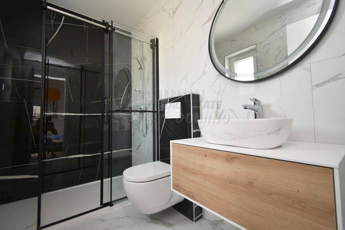 Apartma Malinska, Malinska-Dubašnica, 96m2