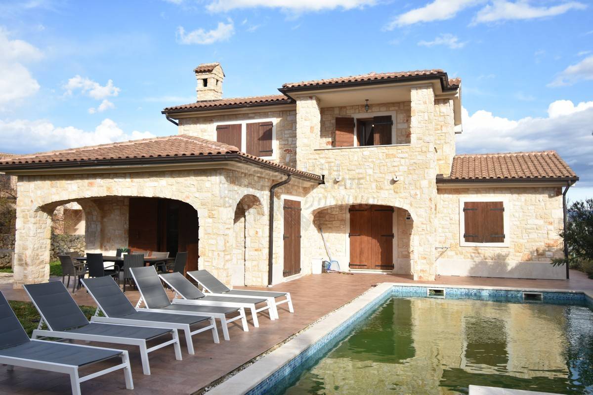 Vila v sredozemskem stilu! Otok Krk!