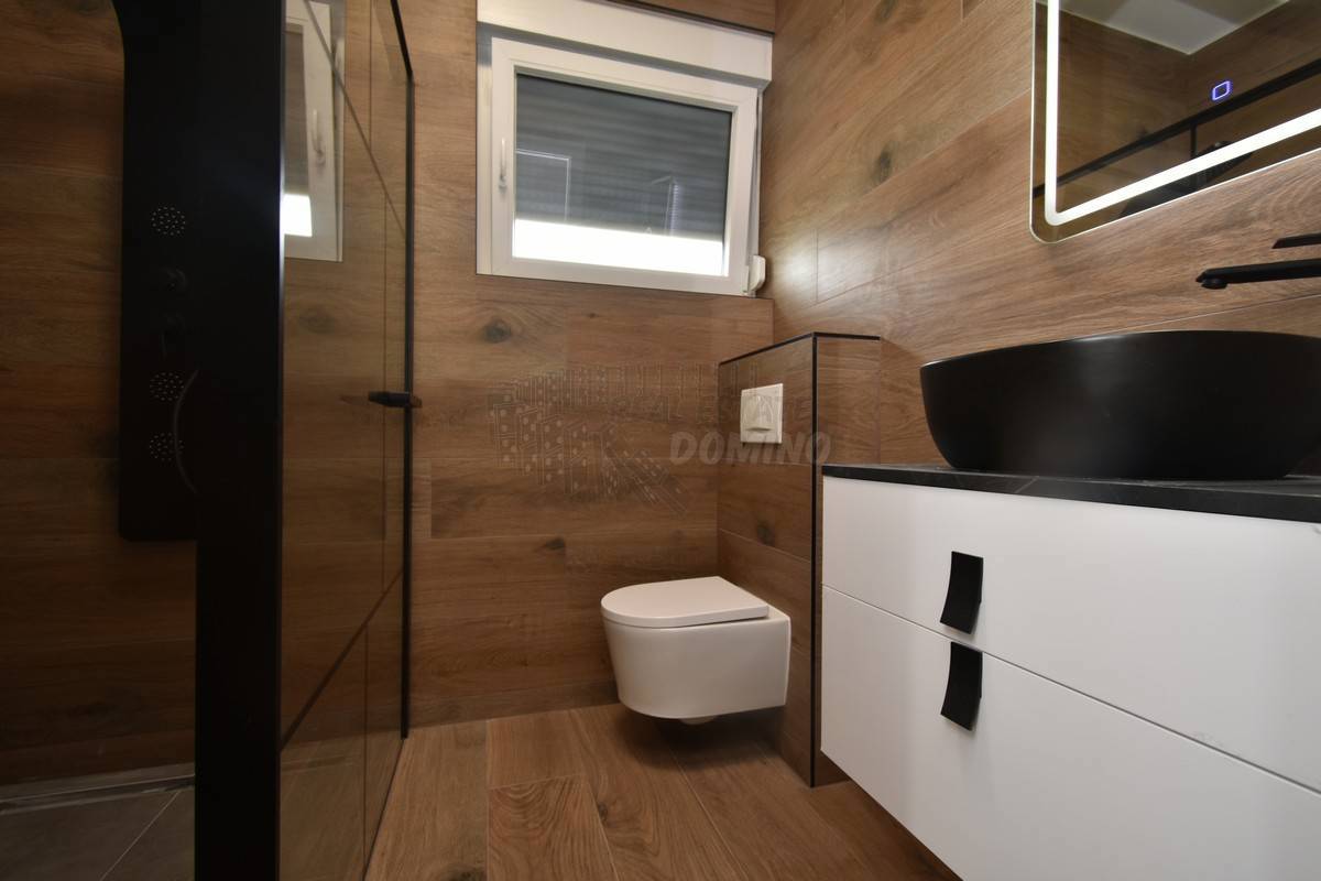 Vila s čudovitim pogledom na morje! Otok Krk!