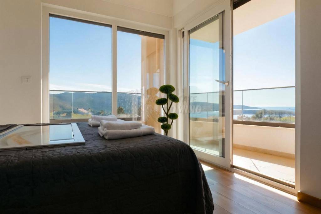 Vila s čudovitim pogledom na morje! Otok Krk!