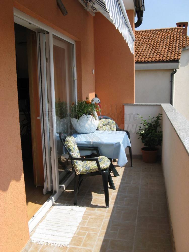 Mesto Krk-stanovanjska hiša za investicijo!