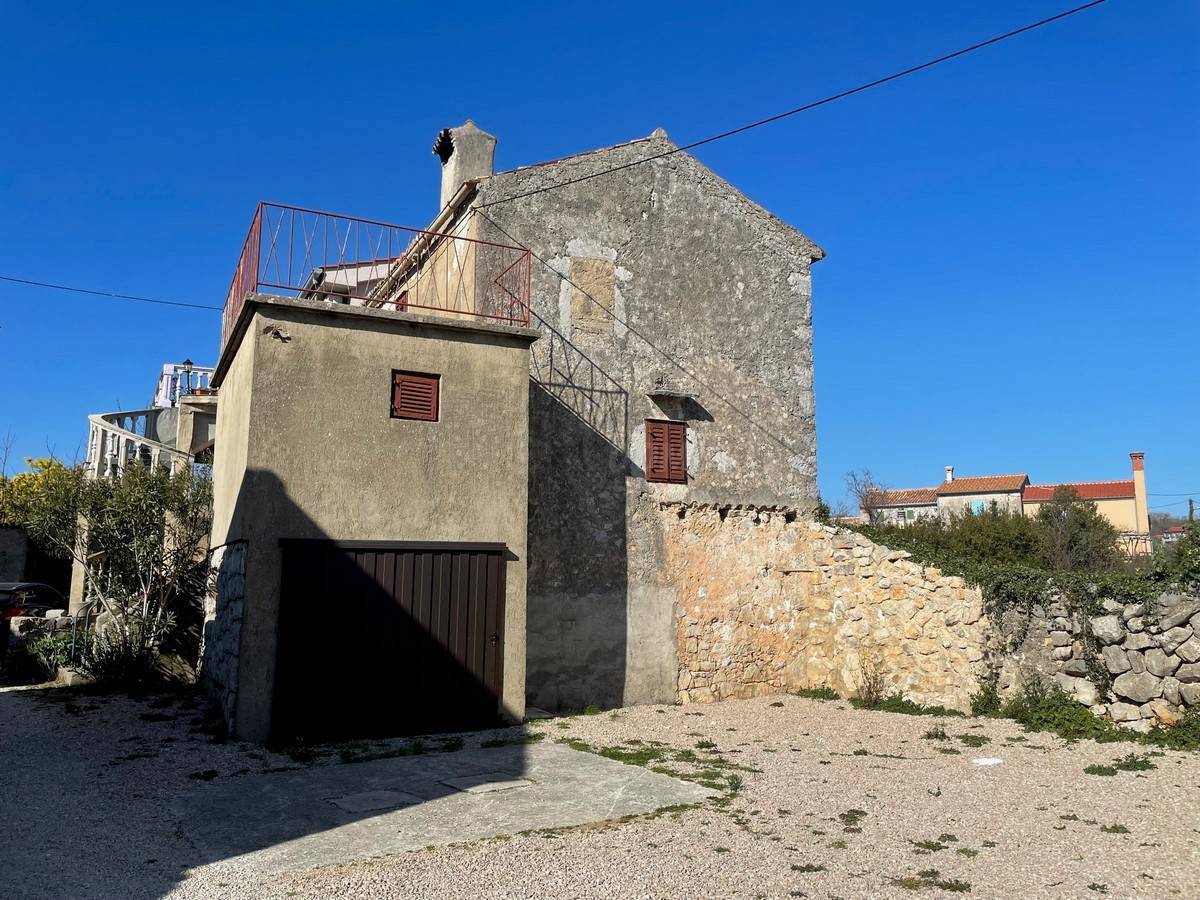 Hiša z veliko potenciala, otok Krk