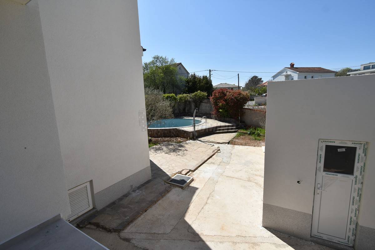 Apartma s skupnim bazenom! Mesto Krk - okolica!