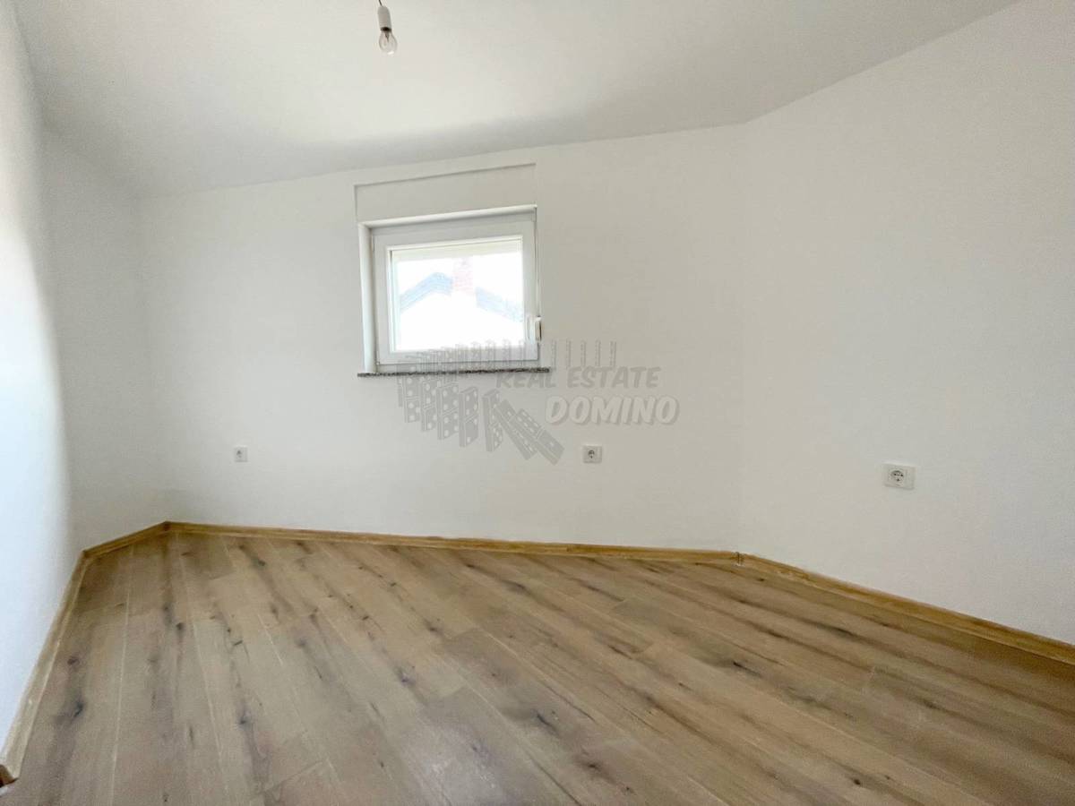 Stanovanje 150 metrov od morja! Pogled na morje!