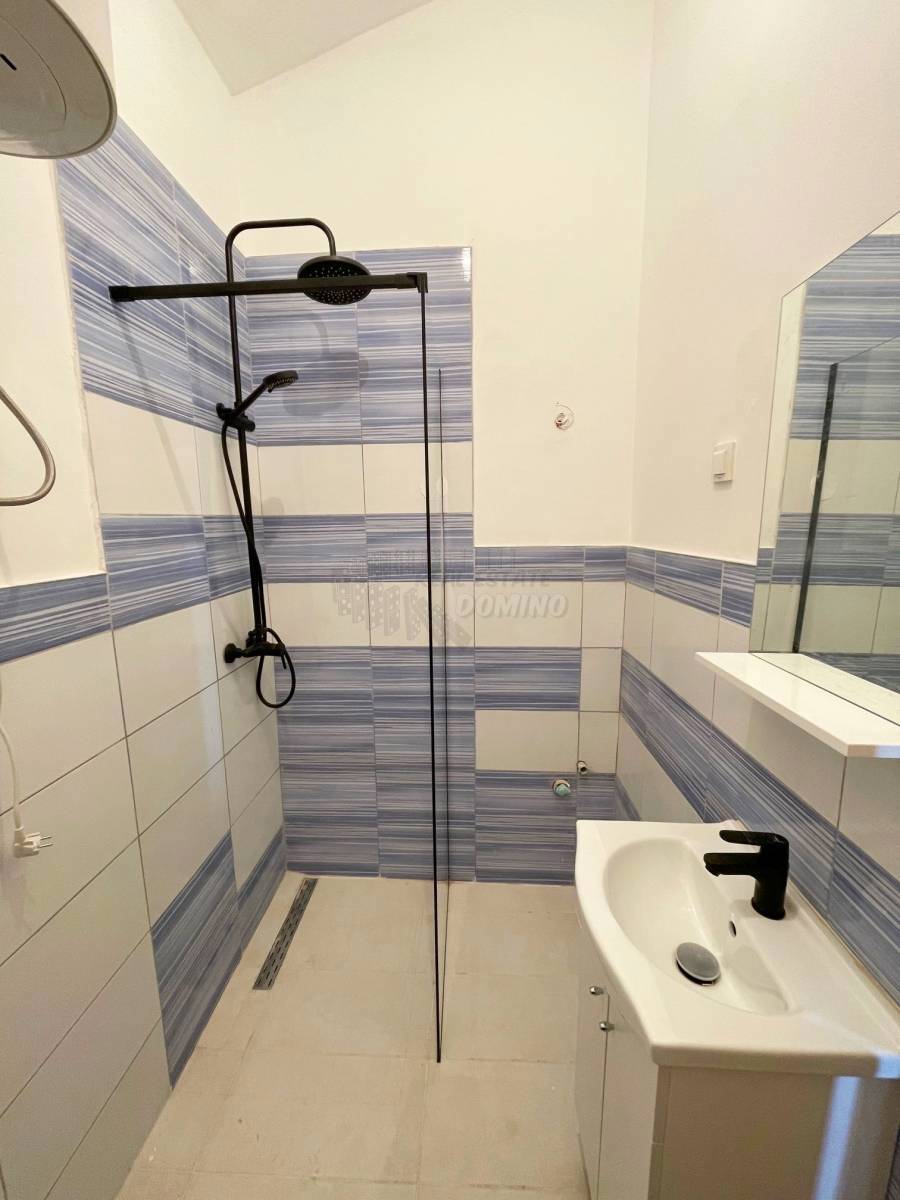 Stanovanje 150 metrov od morja! Pogled na morje!