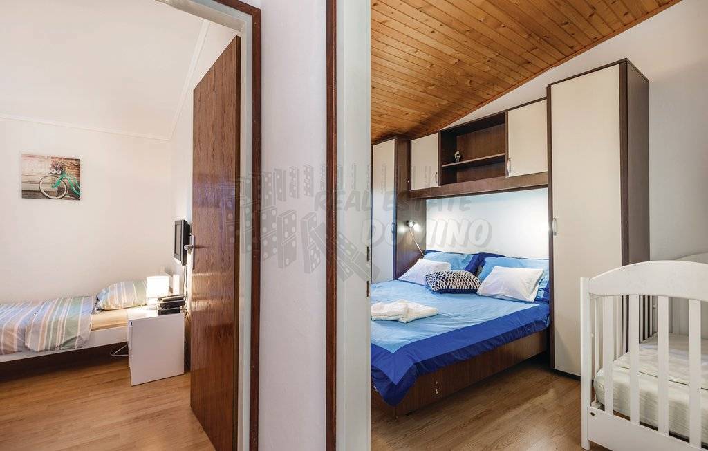 Čudovita hiša z grijanim bazenom! Otok Krk!