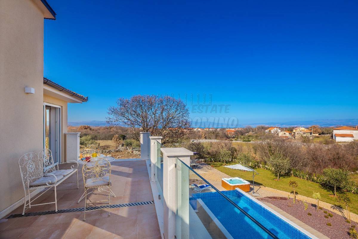 Čudovita vila z bazenom in razgledom! Malinska-okolica