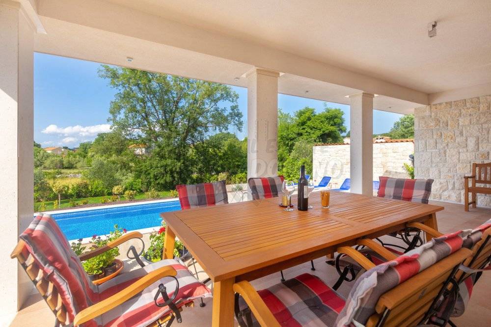 Čudovita vila z bazenom in razgledom! Malinska-okolica