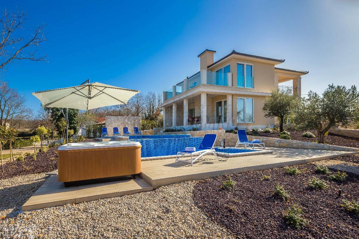 Čudovita vila z bazenom in razgledom! Malinska-okolica