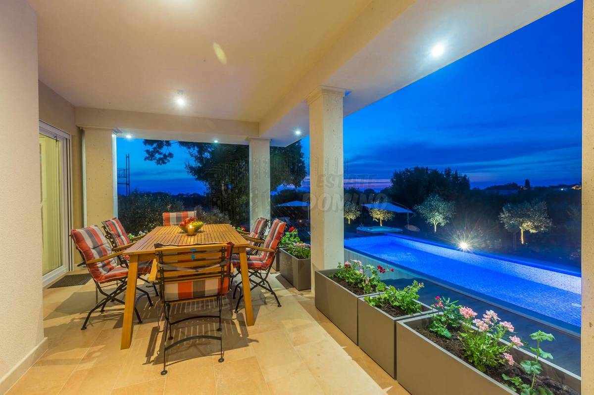 Čudovita vila z bazenom in razgledom! Malinska-okolica