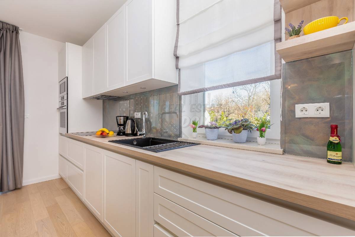 Čudovita vila z bazenom in razgledom! Malinska-okolica