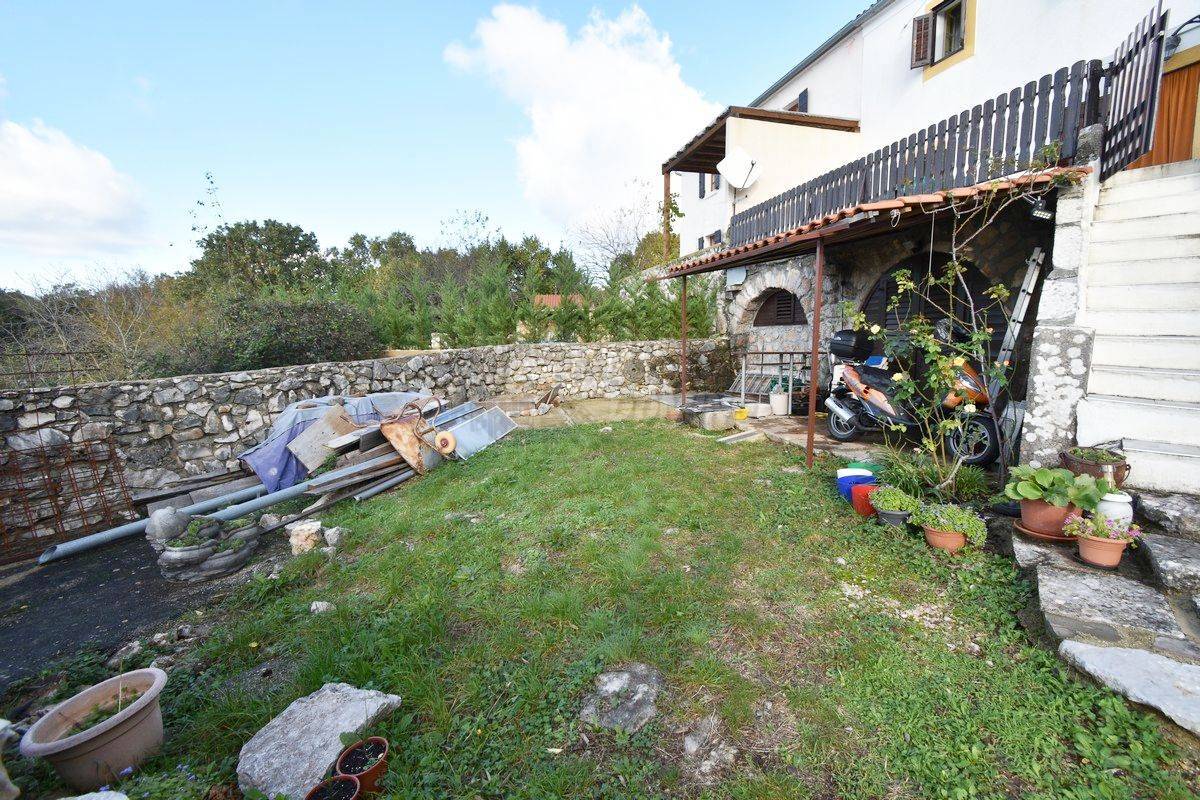 Hiša Dobrinj, 103m2