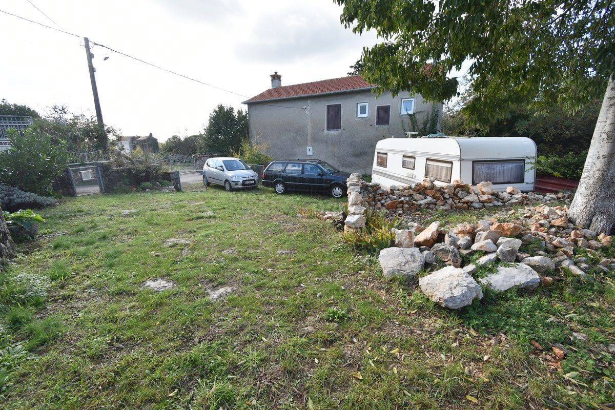 Hiša Dobrinj, 103m2