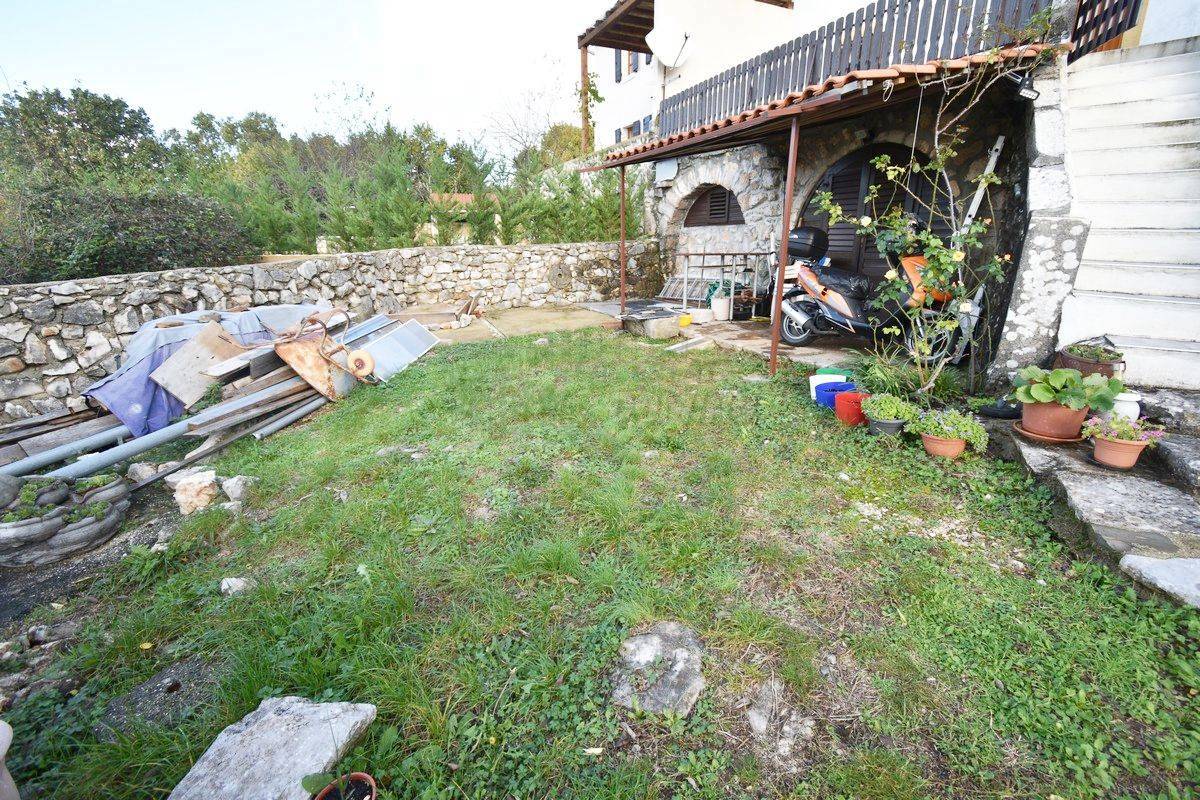 Hiša Dobrinj, 103m2