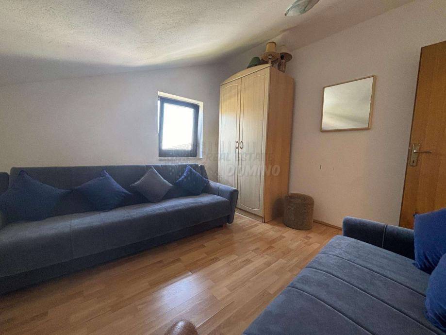 Apartma Malinska, Malinska-Dubašnica, 57m2