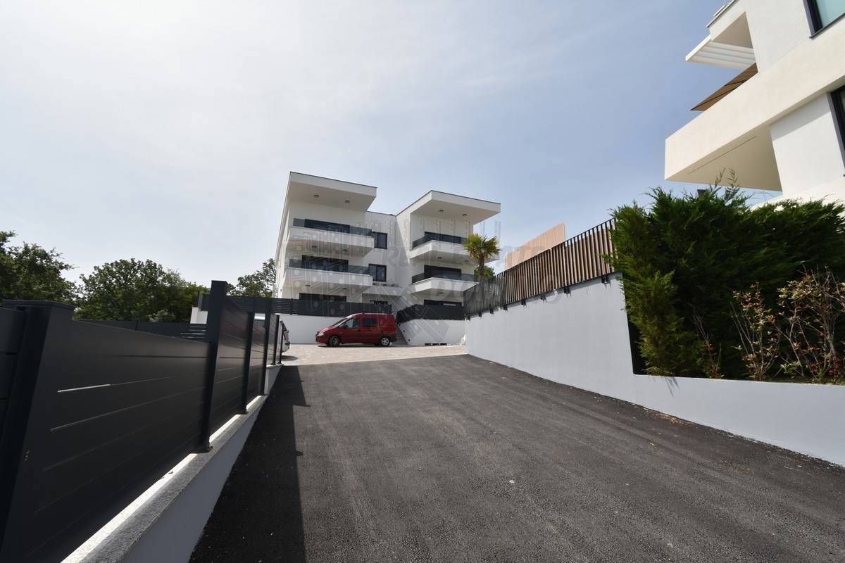 Apartma Malinska, Malinska-Dubašnica, 136m2