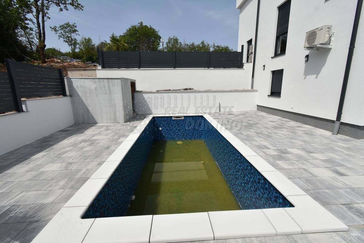 Apartma Malinska, Malinska-Dubašnica, 136m2