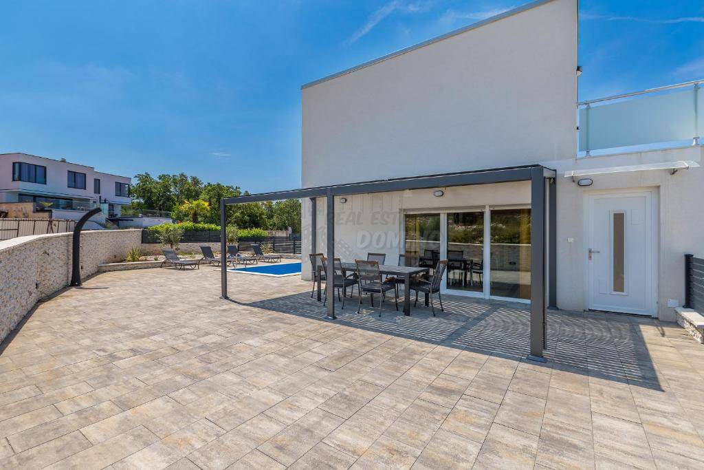 Hiša Malinska, Malinska-Dubašnica, 122m2