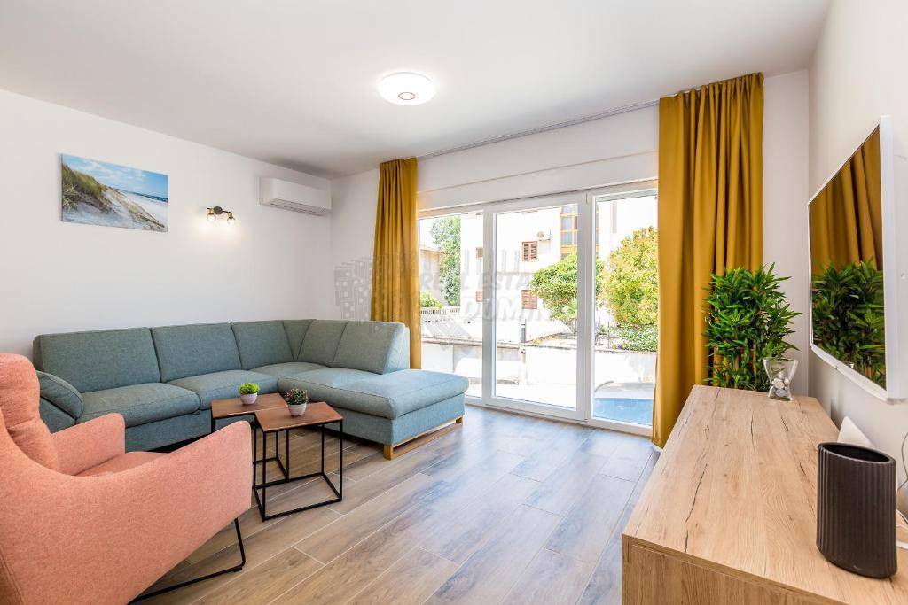 Hiša Malinska, Malinska-Dubašnica, 122m2