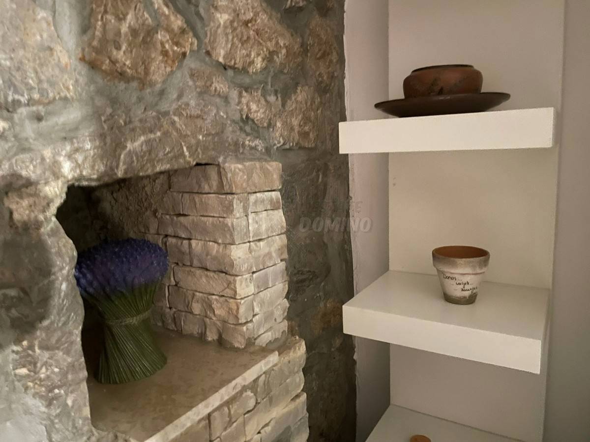 Čudovita prenovljena stara kamnita hiša! Otok Krk!!