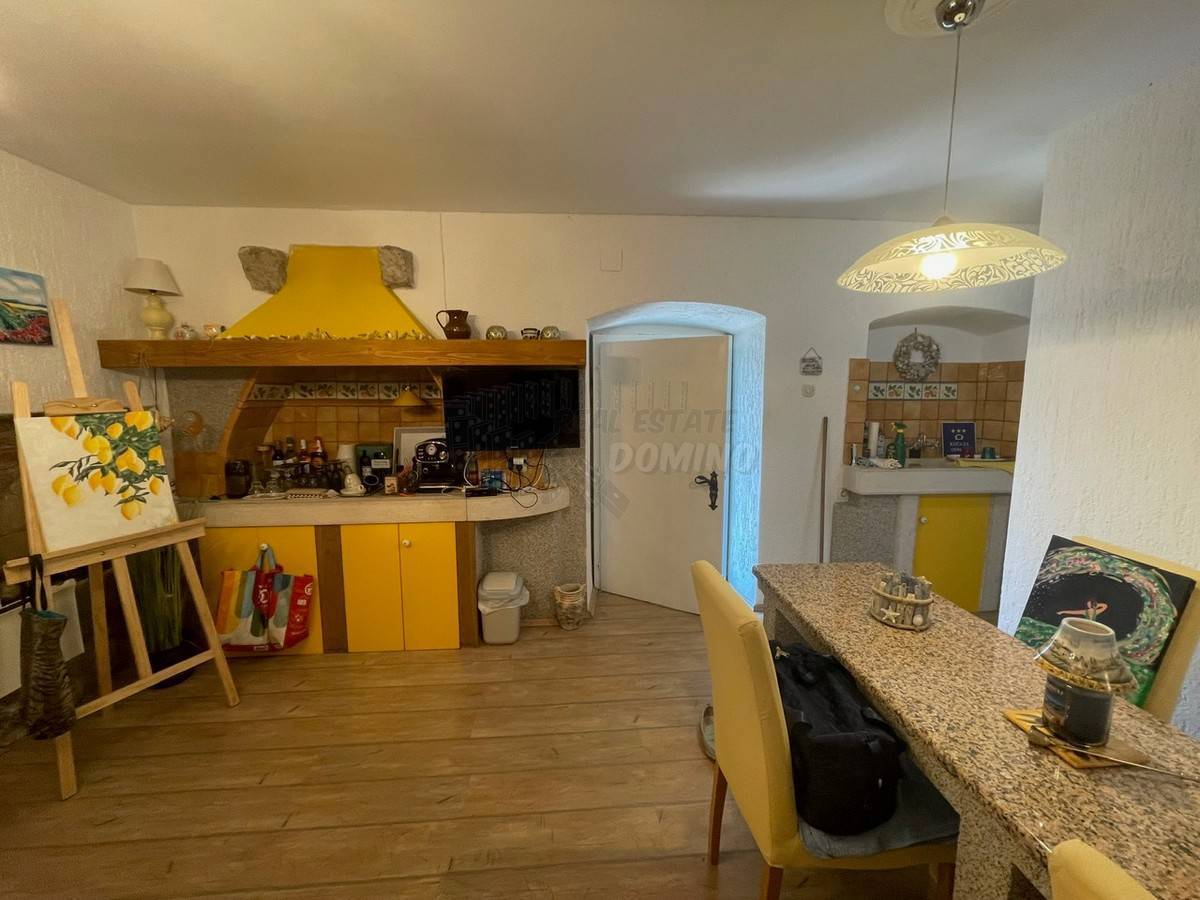 Čudovita prenovljena stara kamnita hiša! Otok Krk!!
