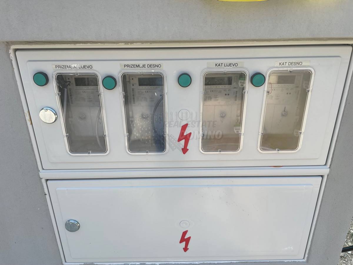 Stanovanje z vrtom in bazenom, novogradnja! Otok Krk