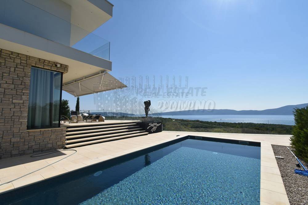 Edinstvena vila! Otok Krk!