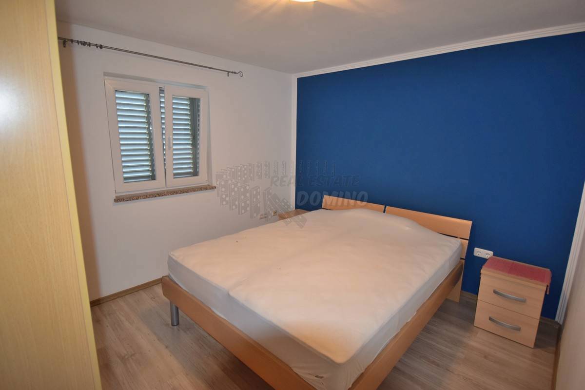 Hiša Malinska, Malinska-Dubašnica, 220m2