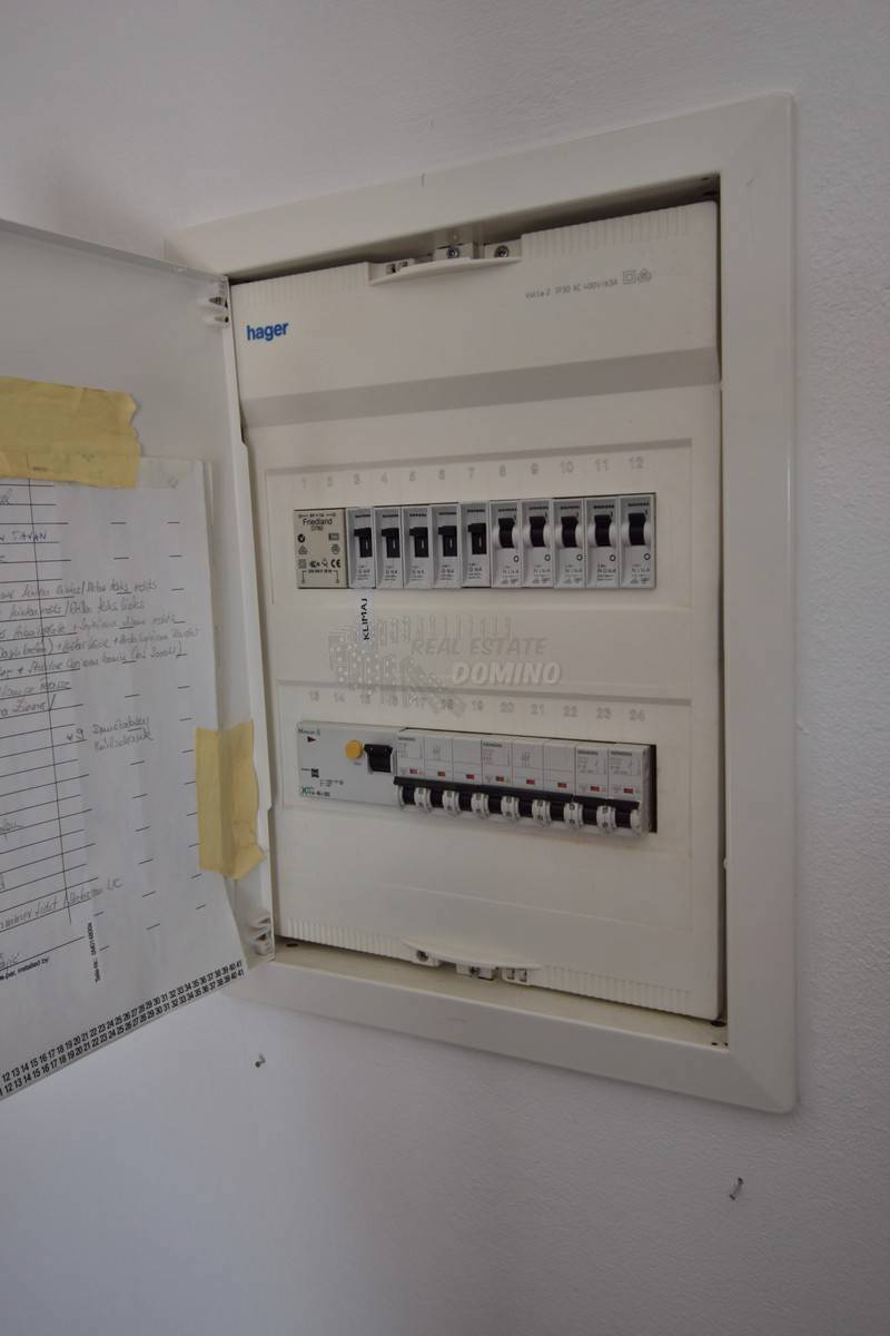 Hiša Malinska, Malinska-Dubašnica, 220m2