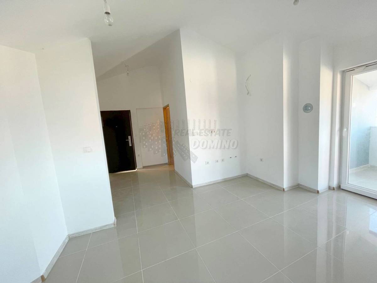 Stanovanje 150 metrov od morja! Pogled na morje!