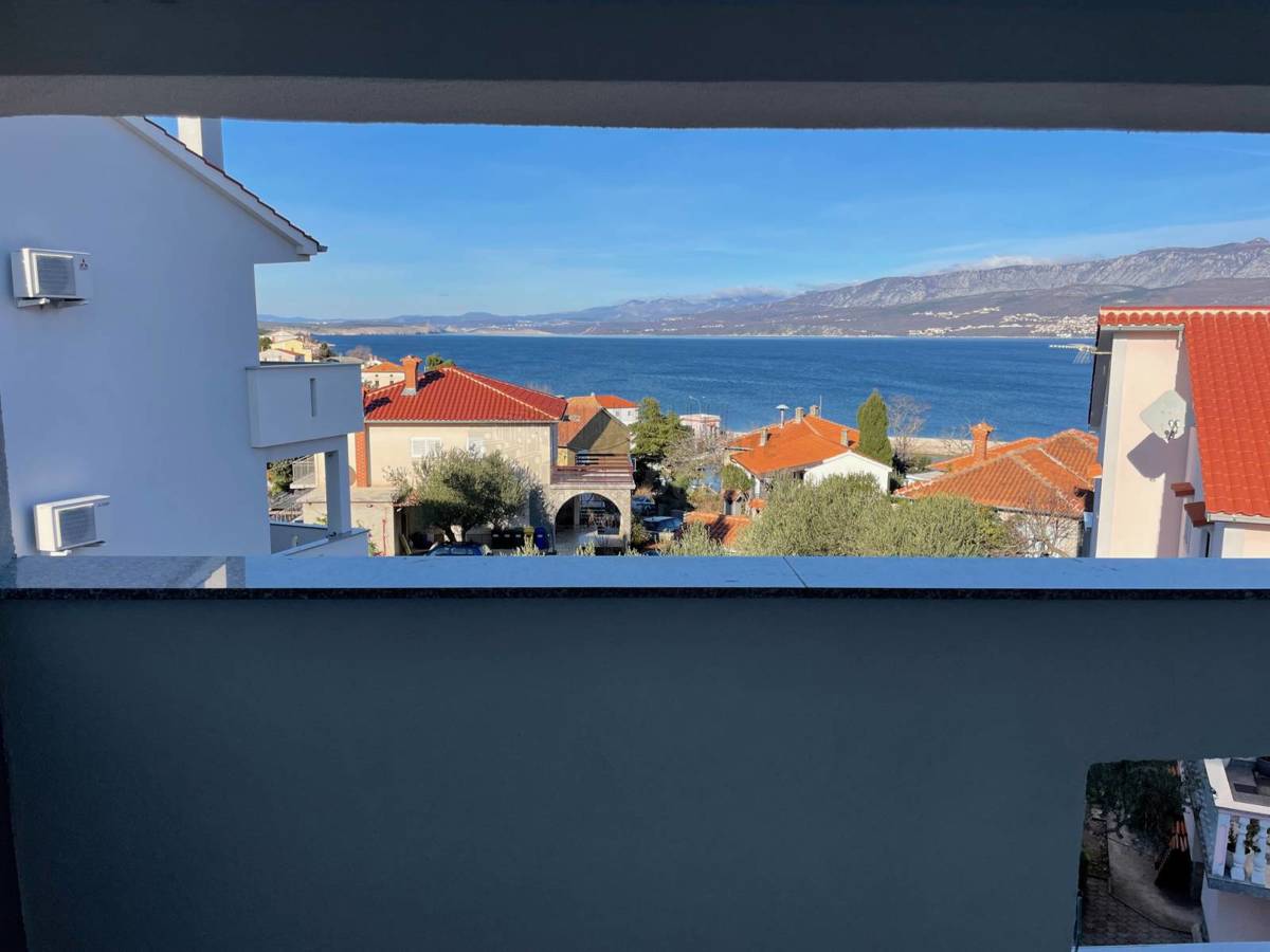 Stanovanje 150 metrov od morja! Pogled na morje!