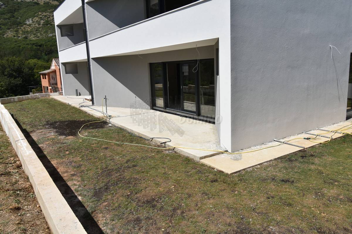 Novogradnja z vrtom - Baška!! Otok Krk Pošaljite povratne informacije Bočne ploče Povijest Spremljeno