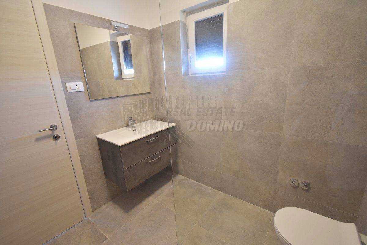 Hiša Dobrinj, 193m2