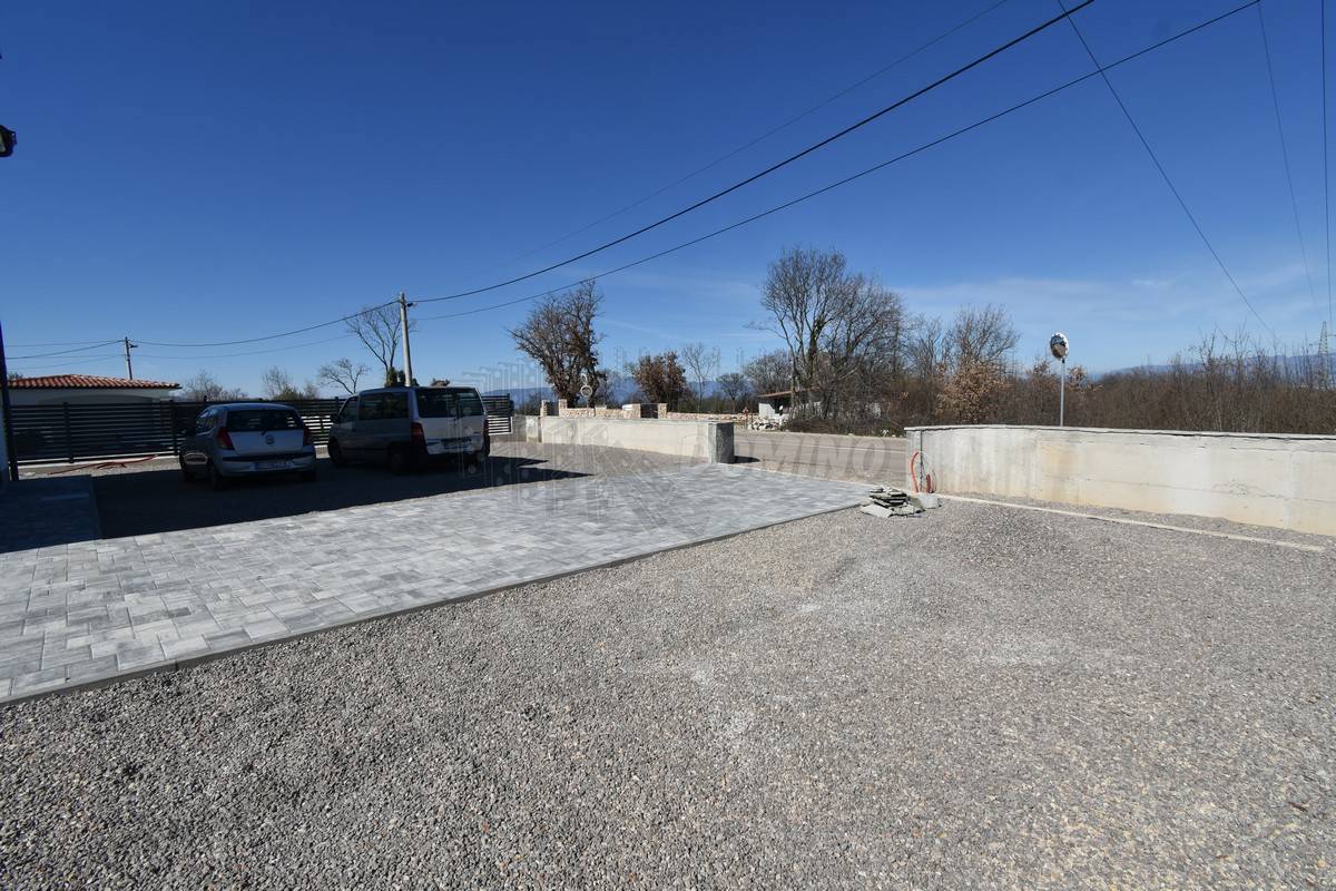 Hiša Dobrinj, 193m2