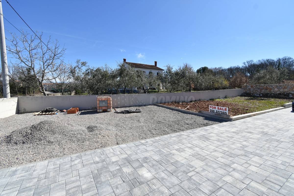 Hiša Dobrinj, 193m2