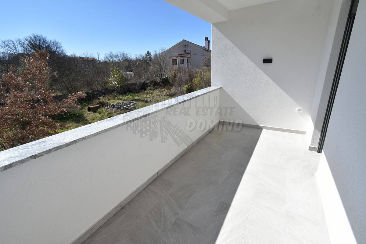 Hiša Dobrinj, 193m2