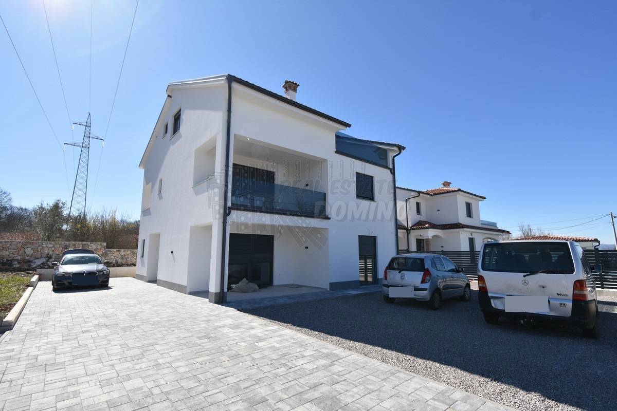 Hiša Dobrinj, 193m2