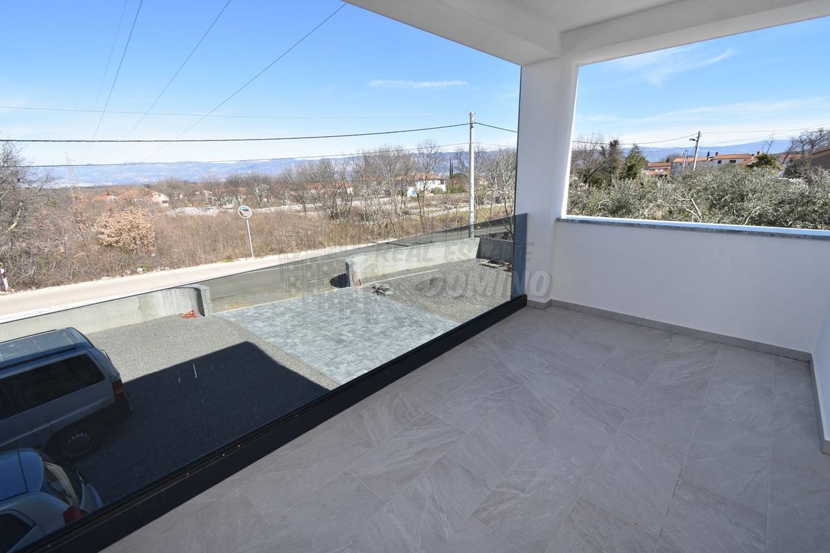 Hiša Dobrinj, 193m2