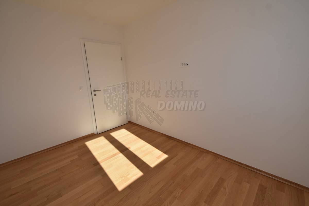 Dve stanovanji v novogradnji! Malinska!