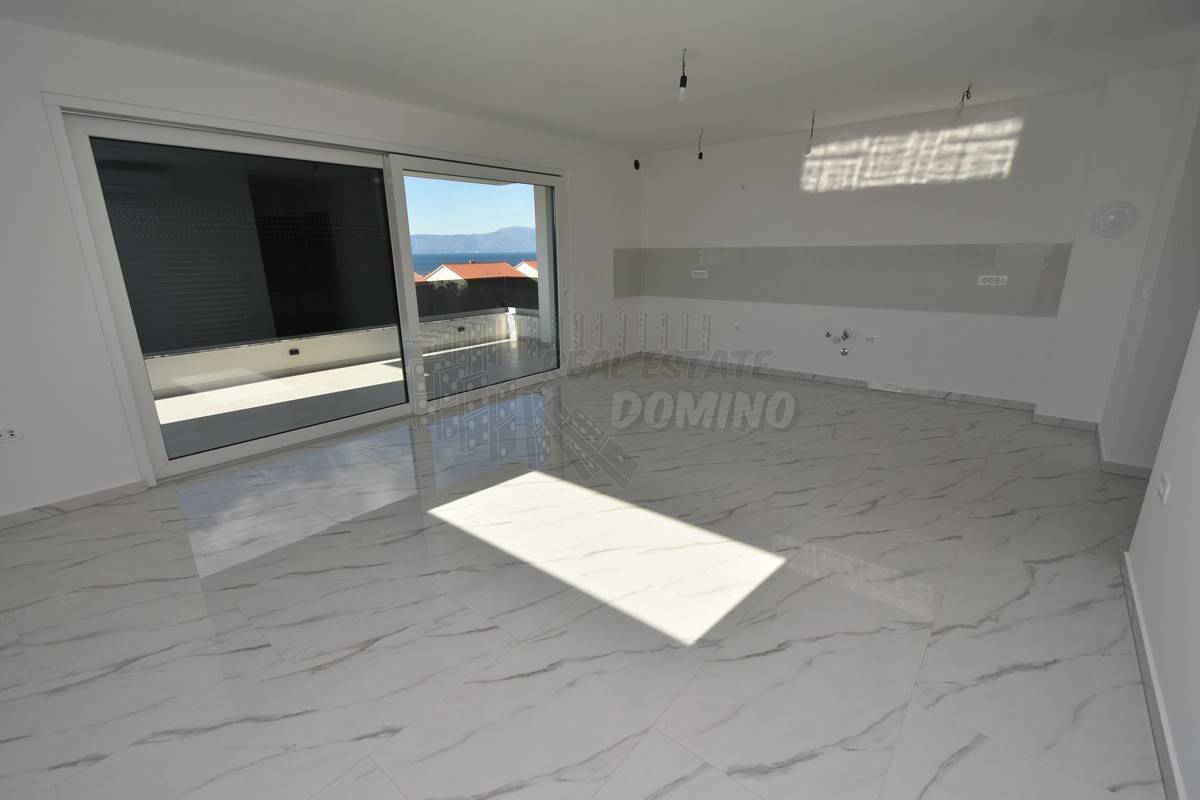 Dve stanovanji v novogradnji! Malinska!