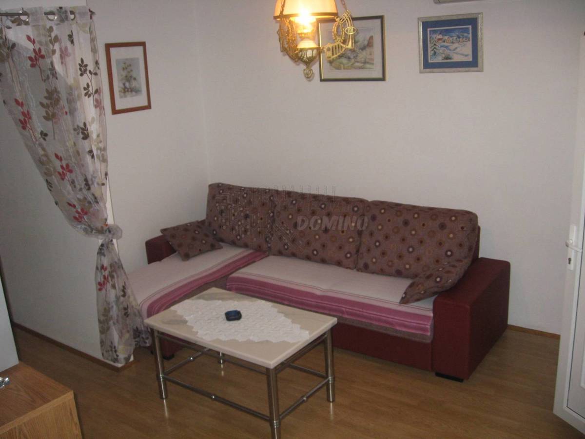 Hiša s 5 apartmaji v bližini morja! šilo!