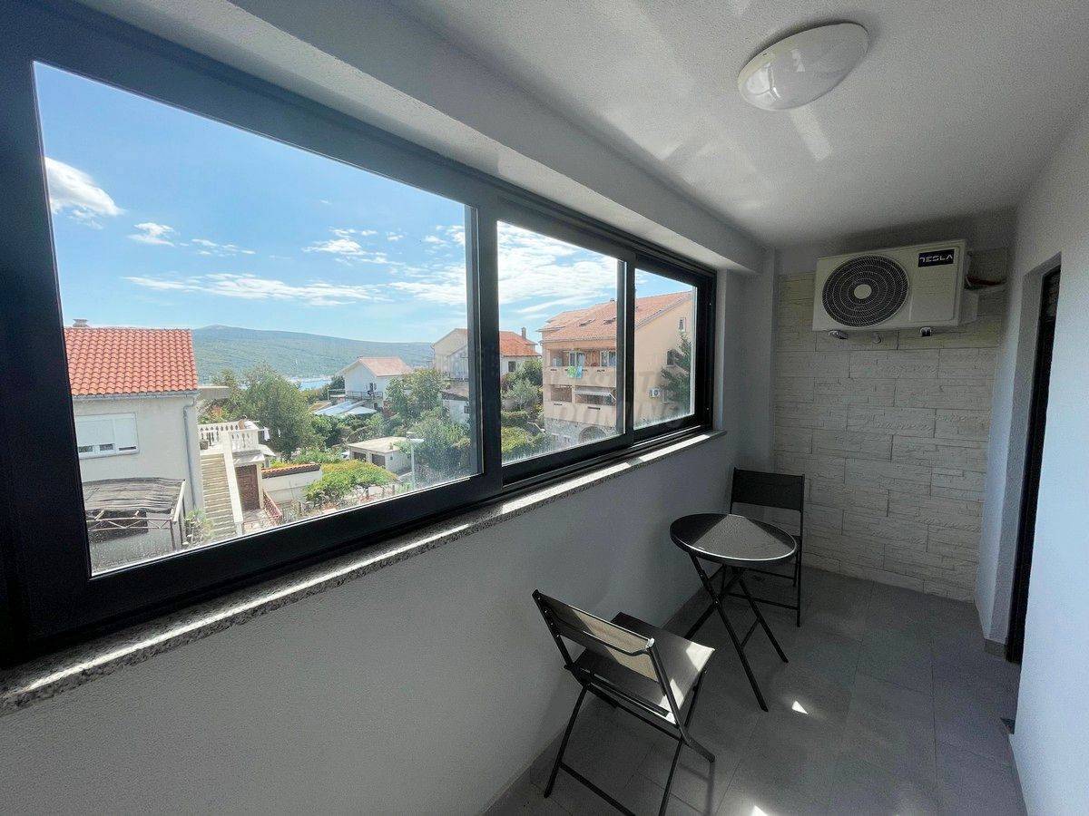 Apartma s pogledom na morje! okolica mesta Krk!