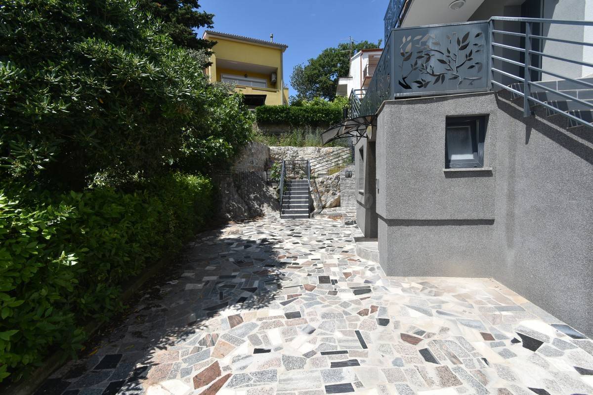 Apartma s pogledom na morje! okolica mesta Krk!