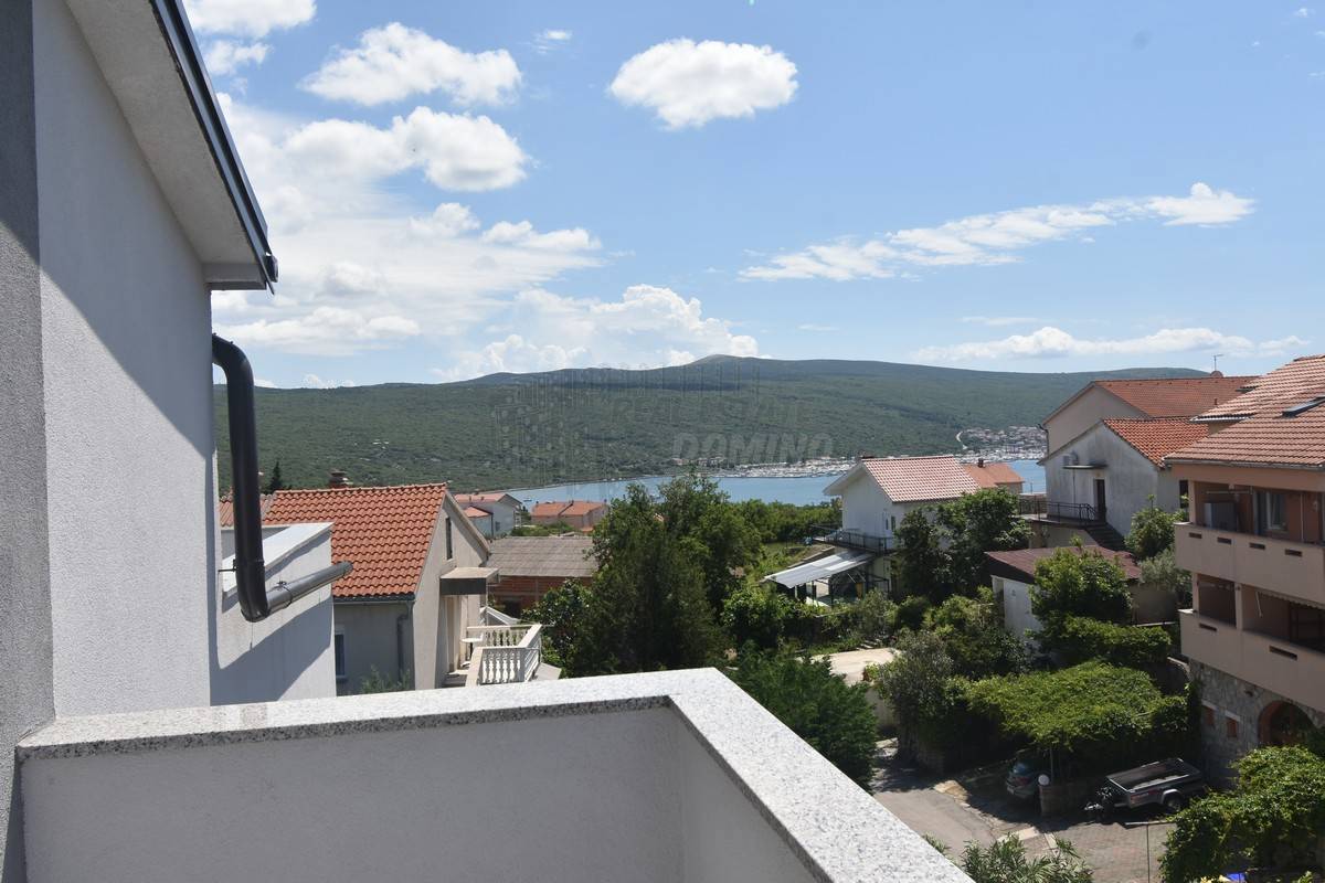 Apartma s pogledom na morje! okolica mesta Krk!